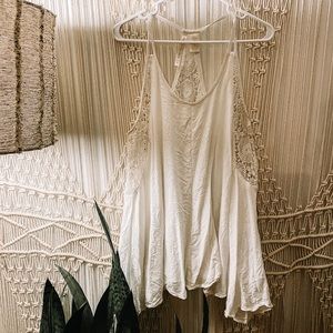 Knitted Flowing Boho White Tank Top Size L